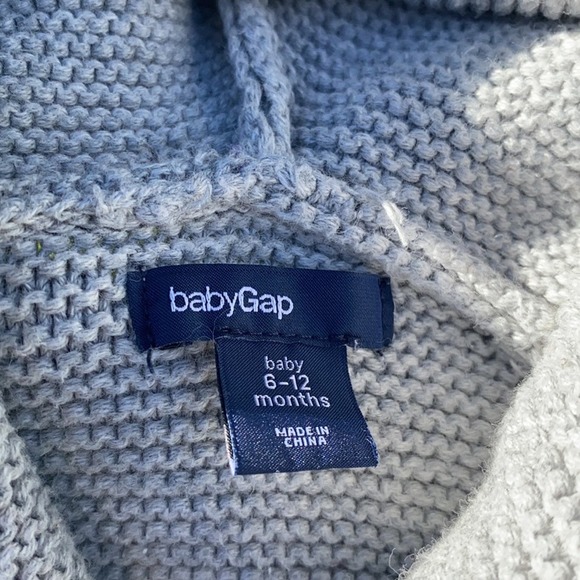 GAP BabyGap Bear Infant Gender Neutral Sweater Brannan Bear Sweater (6-12 M) - Picture 2 of 4